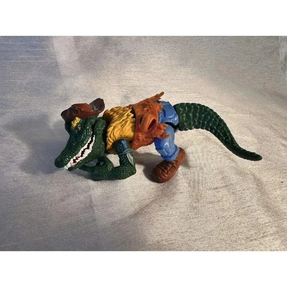 2/25$ 1989 Playmates Teenage Mutant Ninja Turtles Leatherhead Action Figure TMNT - Picture 4 of 4